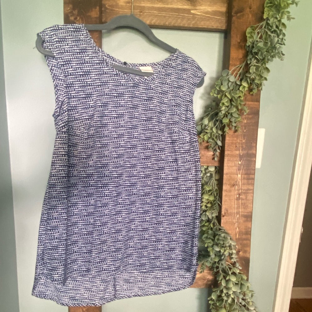 Women’s blouse
